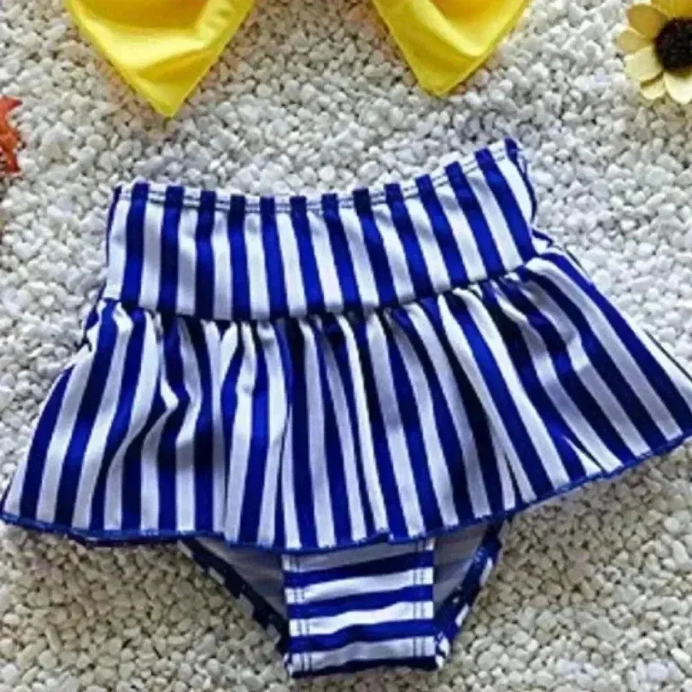 NWT INFANT SIZE S (10-12 mos) Girls 2 piece swimsuit